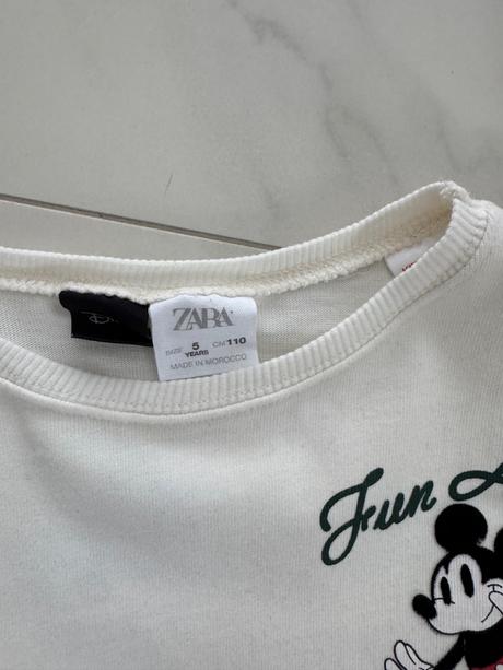 Tenšia mikinka, zara,110