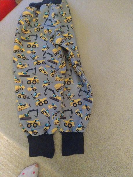 Softshellove nohavice, 92