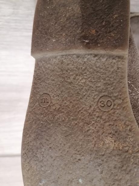 Kotníkove čižmičky, 30