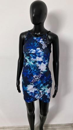 Tmavomodré kvetované šaty s čipkou, lipsy london,s