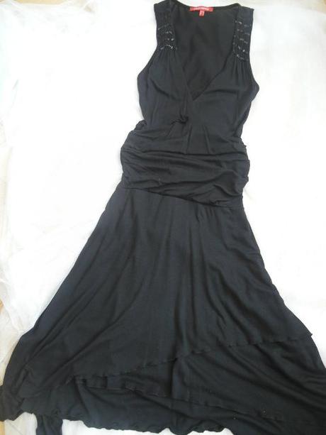 Spoločenské sexi šaty, mexx,xs