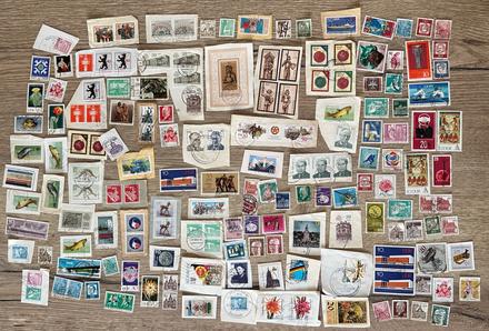 Predám mix starších poštových známok ddr c.11, 