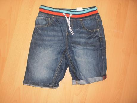 Kraťasy, c&a,128
