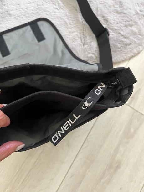 Sportova taška/kabelka, o'neill