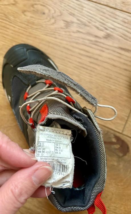 Topanky nepremokave, quechua,32