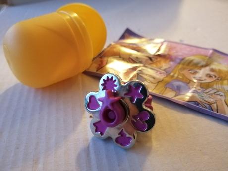 Prsteň nálady hračka z kinder vajíčka,