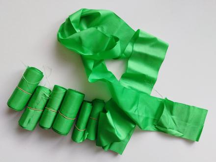 Saténová stuha 10cm široká, 