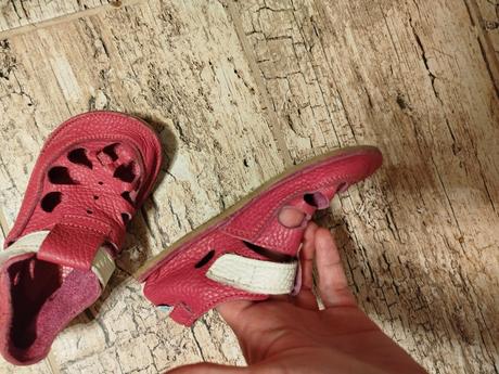 Barefoot sandálky v super stave, baby bare shoes,25