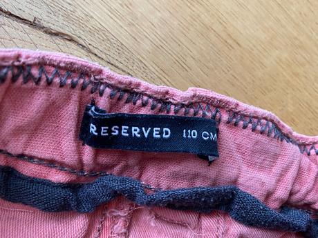 Kraťasy reserved, reserved,110