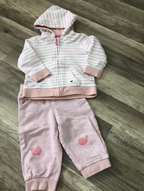 Tchibo tepláková súprava, 74