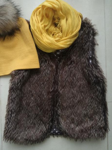 Vesticka, john lewis,140