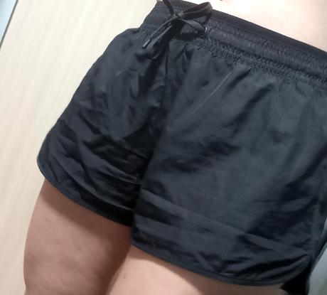 Dámske športové kraťasy hm, h&m,s