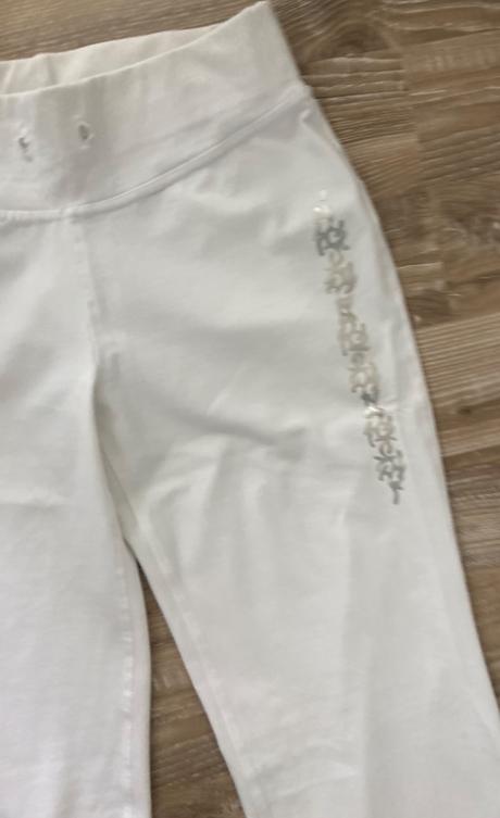 Tepláky darujem k nákupu, m