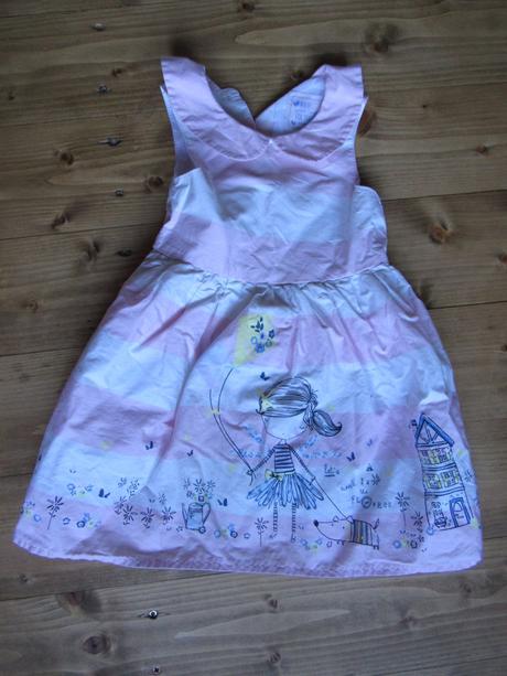 Pásavé šatičky, young dimension,86