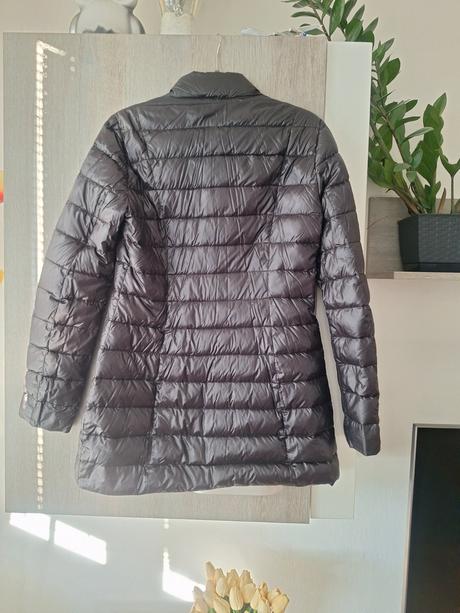 Ultraľahká páperová bunda patrizia pepe, m