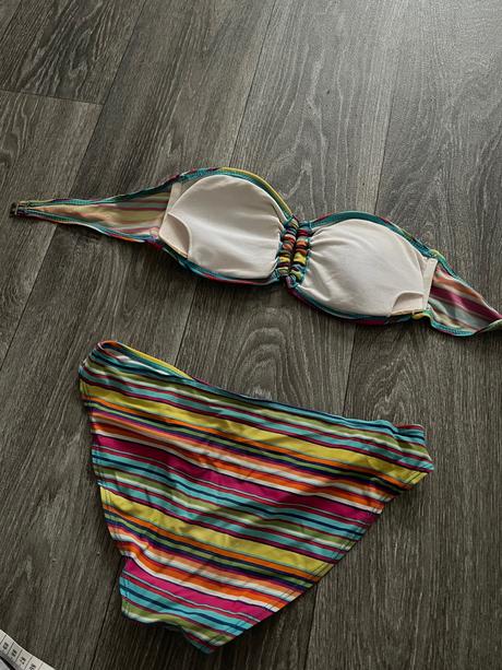 Farebné dvojdielne plavky, xs