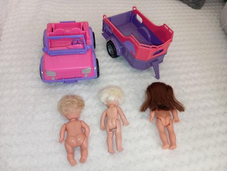 Barbie autíčko s prívesom, 
