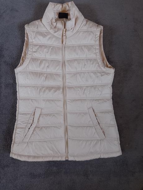 Vesta, colours of the world,xs