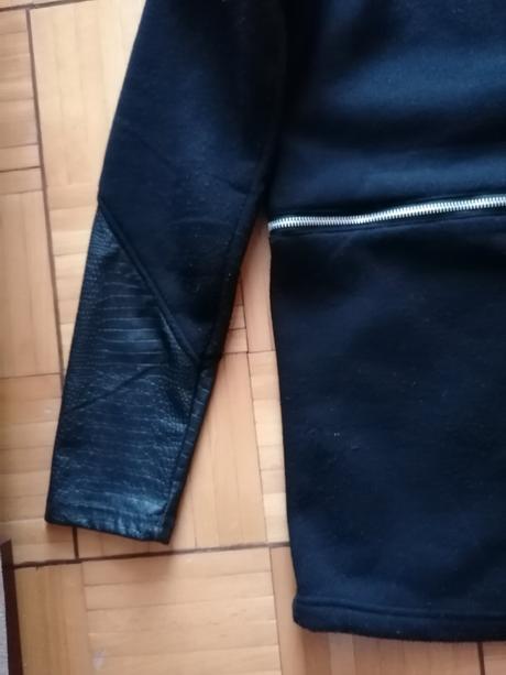 Pánska predĺžená čierna mikina, l