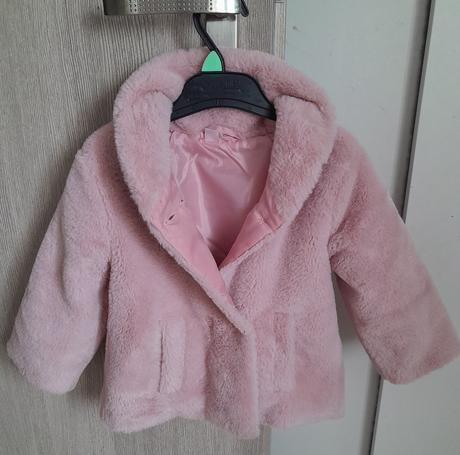 Dievčenský kožustek, 86