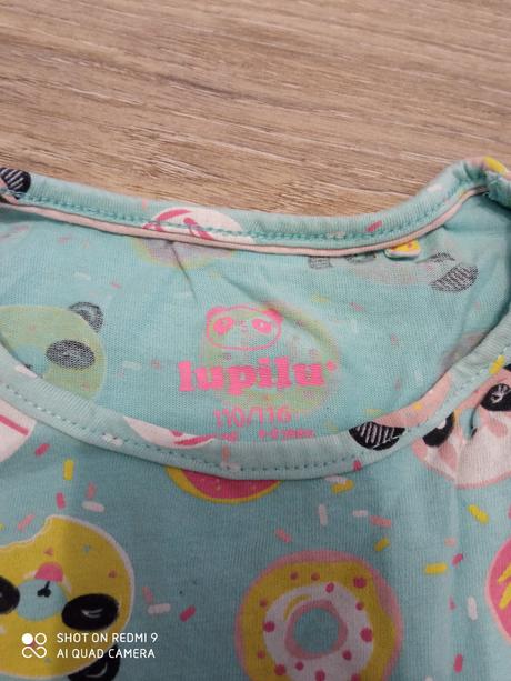 Tričká, cena spolu, lupilu,110