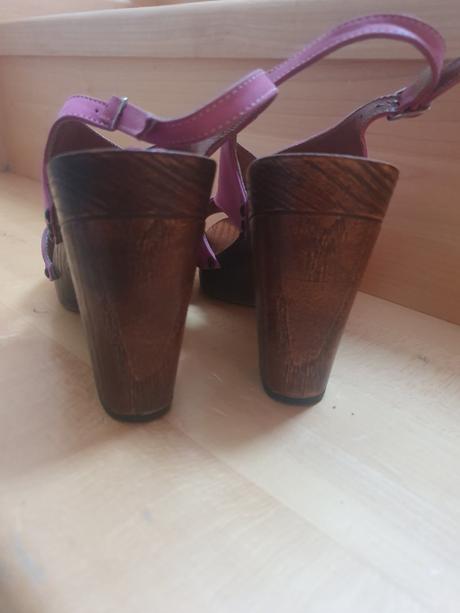 Tommy hilfiger, wojas, ccc, lambert, 36