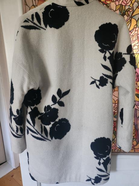 Krásny kabát s kvetmi, atmosphere,s