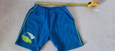 Teplakové kraťasy, 122