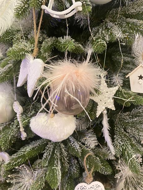 Krasne ružové gule, 