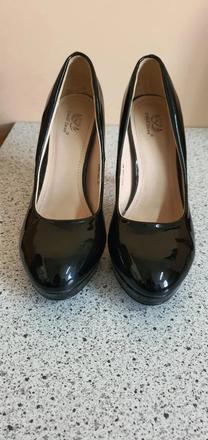 Lodicky small swan vel. 40, 40