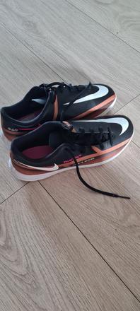 Halovky nike, halové tenisky, nike,36