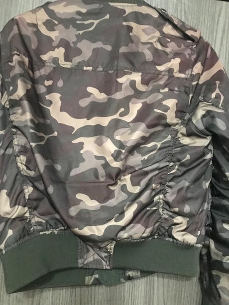 Damska bunda, bershka,s