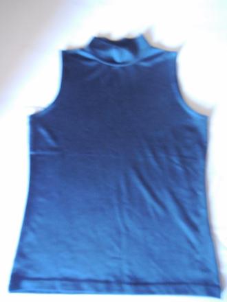 Cierne tricko s malym rolacikom, s