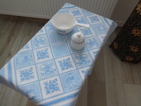 Do modra pekáčik,cukorníčka,obrusok,, 