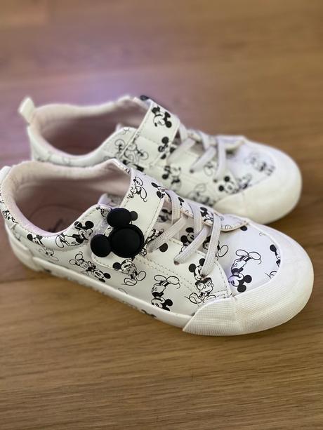 Tenisky, reserved,34