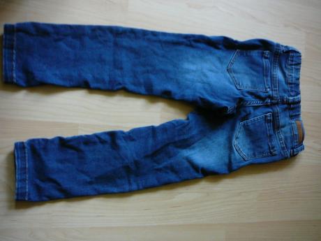 Dievcenske elasticke rifle, 110