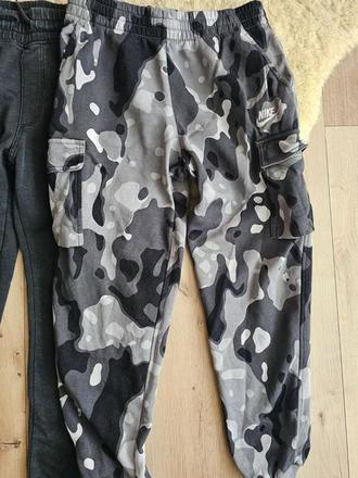 Tepláky 2 ks, nike,158