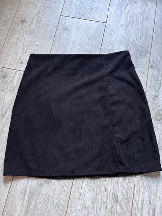 Menčestrakova sukňa, m