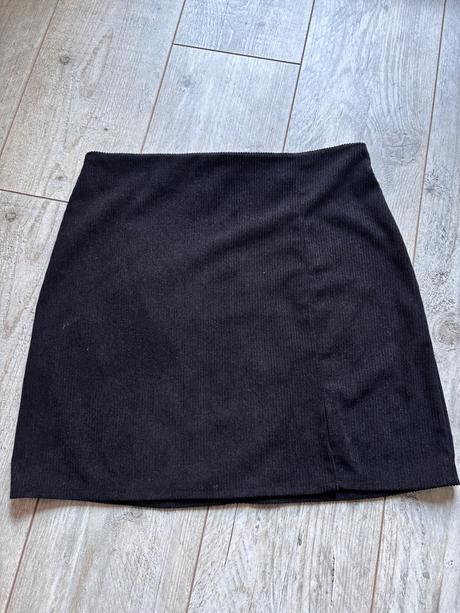 Menčestrakova sukňa, m