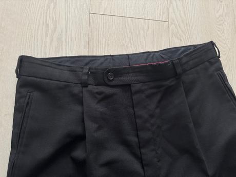 Čierny oblek ozeta, 52