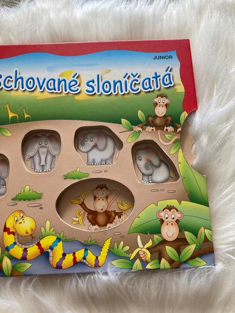 Tučniačik v zoo a hľadaj schované sloníčatá,