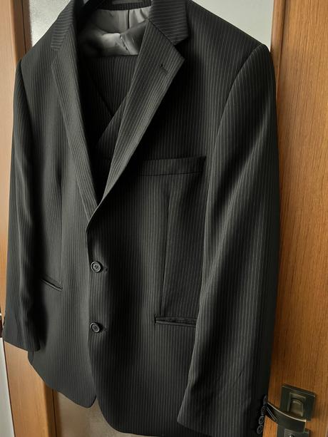 Oblek 1x oblečený, c&a,50