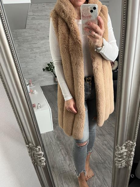 Dámska kožušinová vesta, s