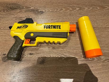 Nerf zbraň fornite, 