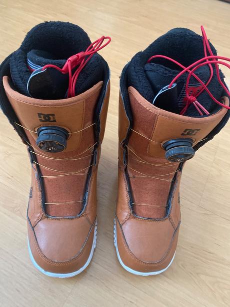 Snowboardove topanky dc 26,5 ( 25,5), dc,25