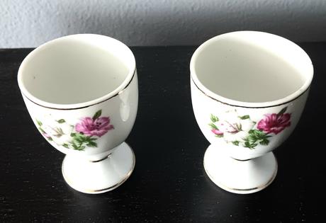 2x stojanček na vajíčka, 