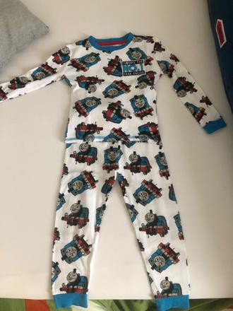 Pyžamo lokomotíva tomáš/thomas and friends, 110