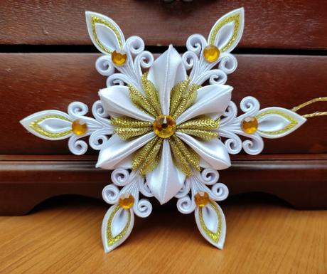 Vianočná vločka zlatica, 