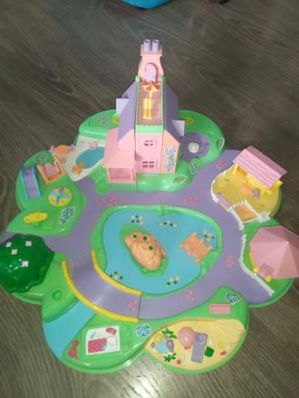 Polly pocket polly's dream world,