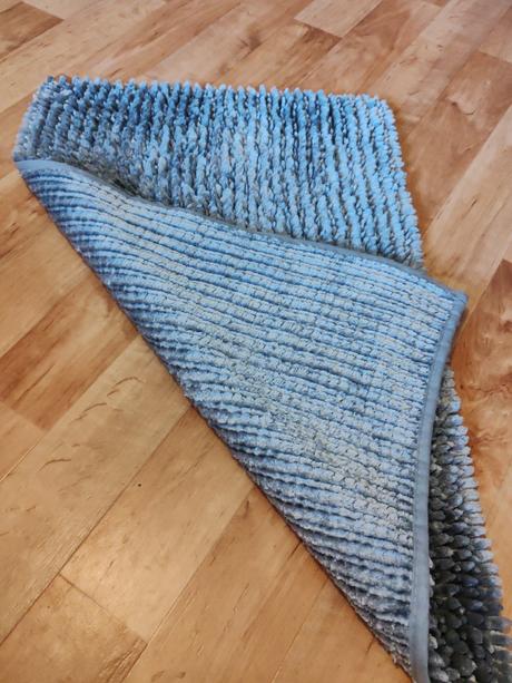 Kobercek do kúpeľne 78 x 52 cm,